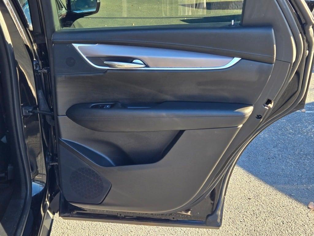 used 2017 Cadillac XT5 car, priced at $19,390