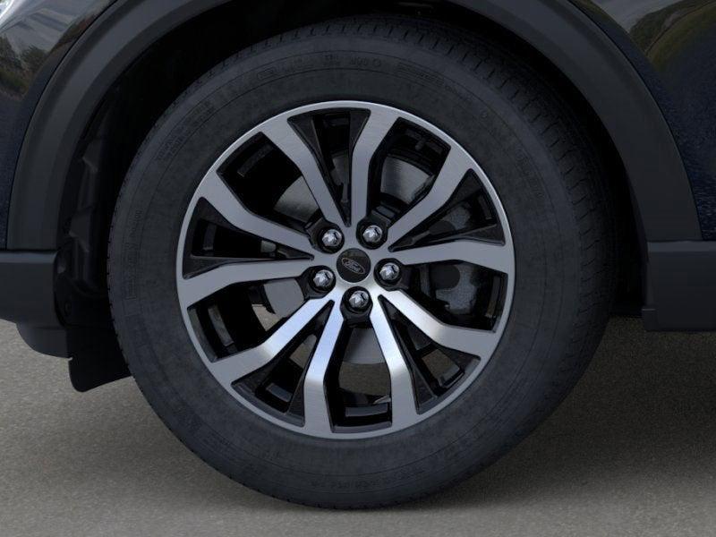 new 2025 Ford Explorer car, priced at $47,932