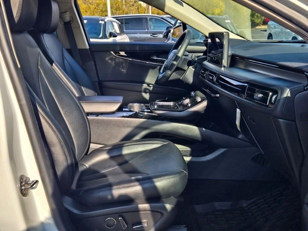 used 2022 Lincoln Nautilus car, priced at $31,490