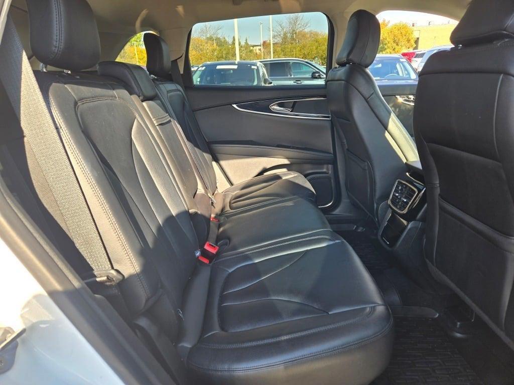 used 2022 Lincoln Nautilus car, priced at $31,490