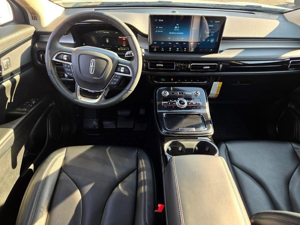 used 2022 Lincoln Nautilus car, priced at $31,490