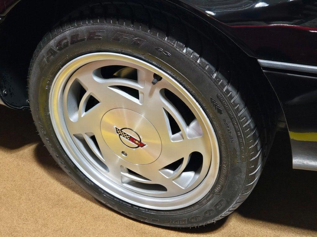 used 1987 Chevrolet Corvette car, priced at $14,990