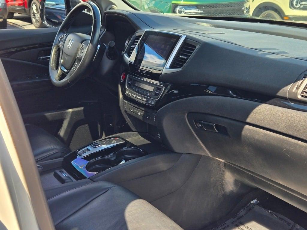 used 2017 Honda Pilot car, priced at $21,290