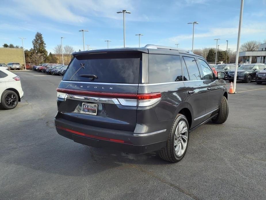 new 2022 Lincoln Navigator car, priced at $84,395