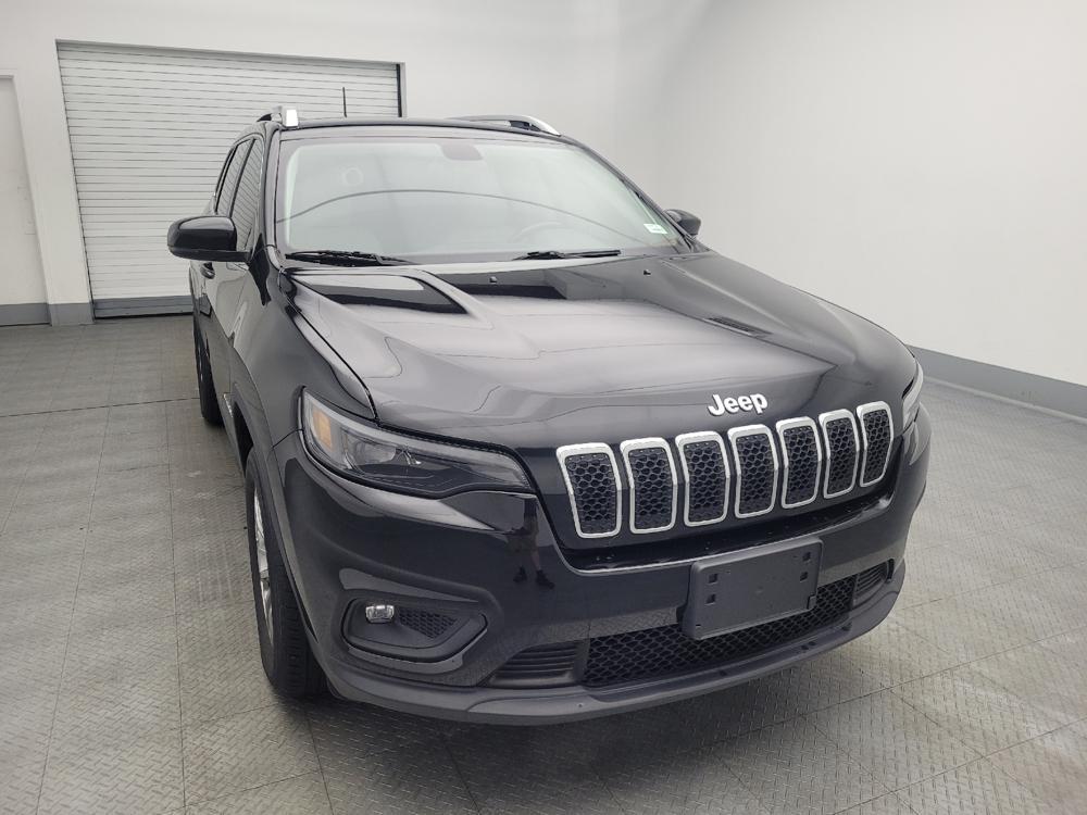 used 2020 Jeep Cherokee car, priced at $19,595
