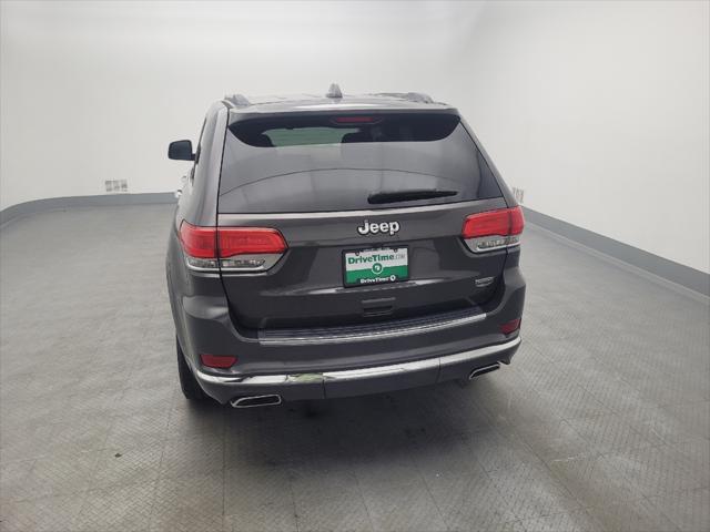 used 2016 Jeep Grand Cherokee car, priced at $21,395