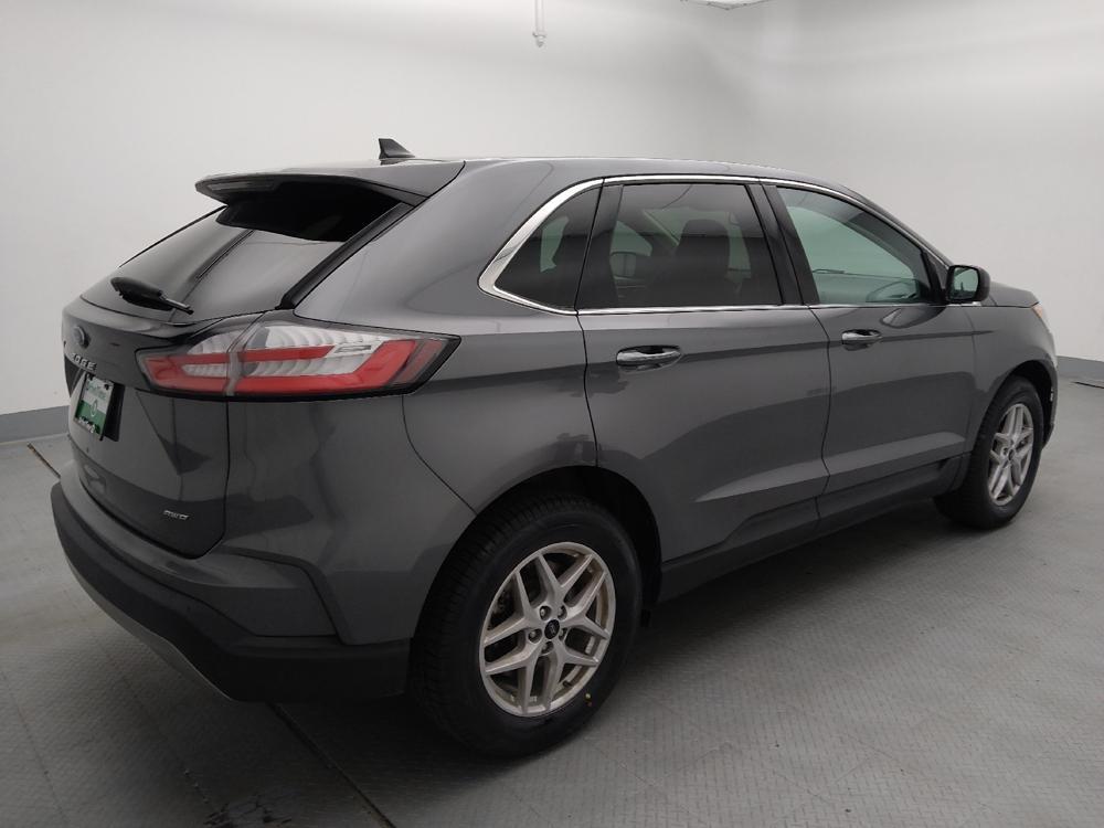 used 2024 Ford Edge car, priced at $25,395