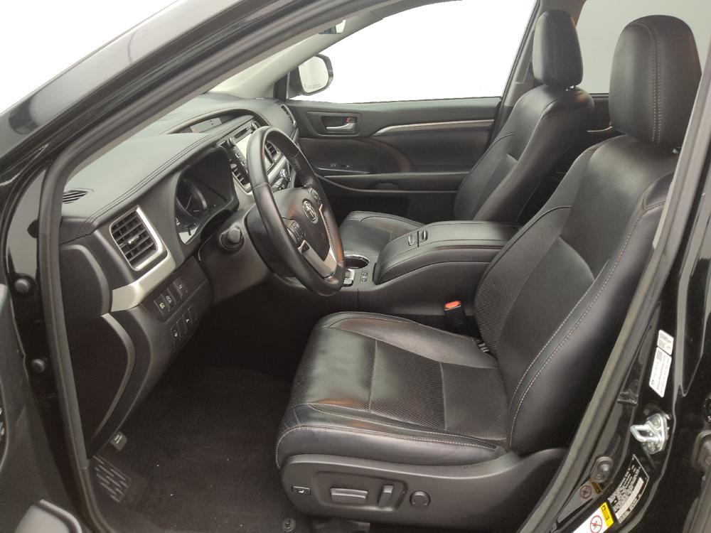 used 2017 Toyota Highlander car, priced at $23,995