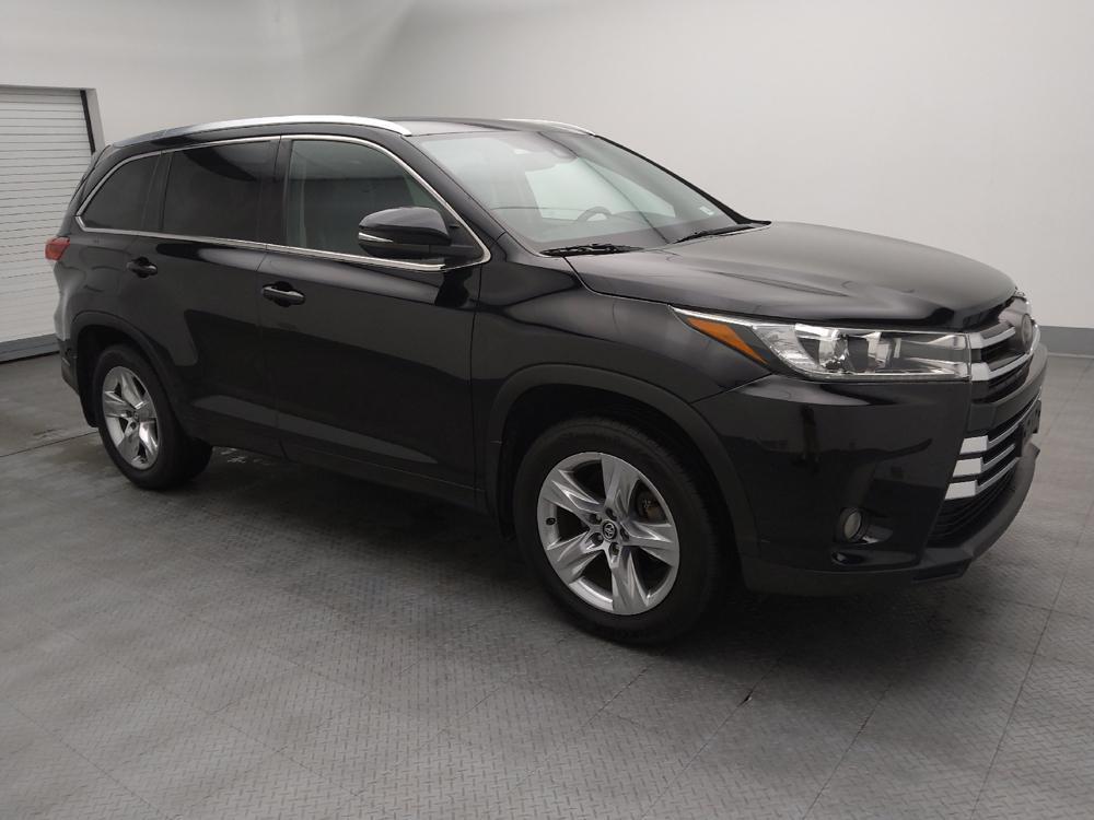 used 2017 Toyota Highlander car, priced at $23,995