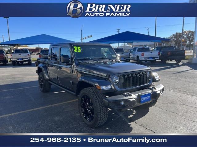 new 2025 Jeep Gladiator car, priced at $42,108