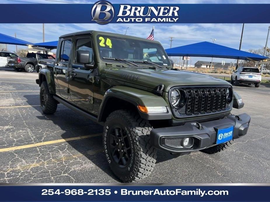 new 2024 Jeep Gladiator car, priced at $47,363