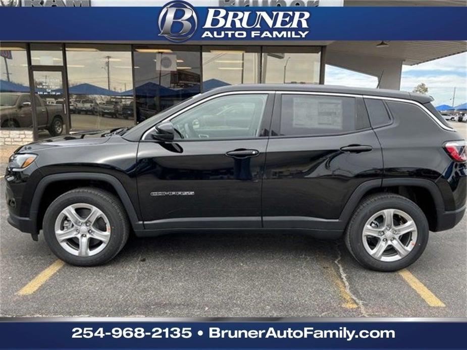 new 2024 Jeep Compass car, priced at $27,590