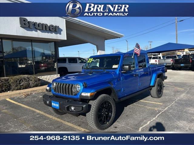 new 2025 Jeep Gladiator car, priced at $40,942