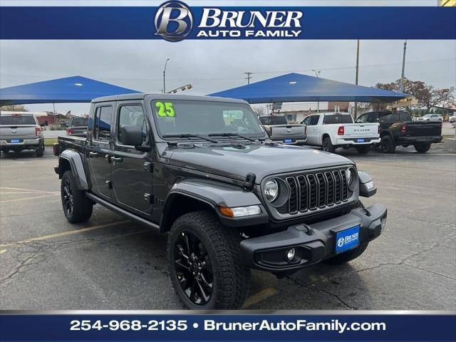 new 2025 Jeep Gladiator car, priced at $40,942