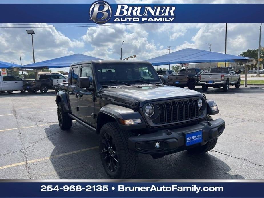 new 2024 Jeep Gladiator car, priced at $40,644