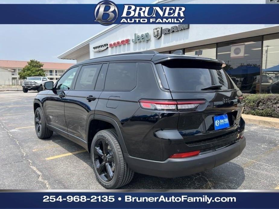 new 2024 Jeep Grand Cherokee L car, priced at $46,403