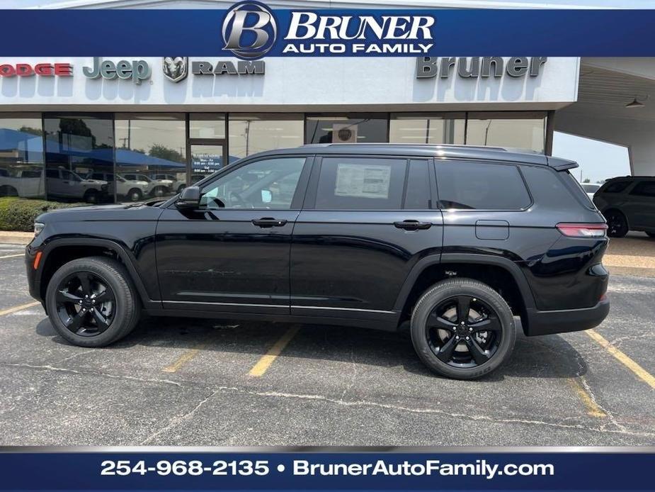 new 2024 Jeep Grand Cherokee L car, priced at $46,403