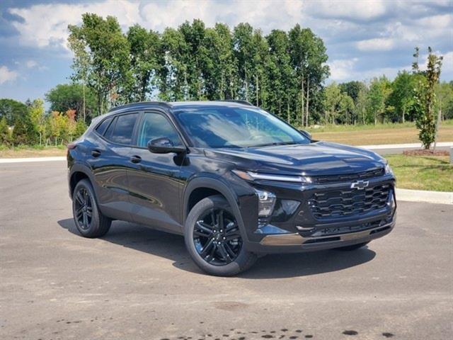new 2025 Chevrolet Trax car, priced at $25,063