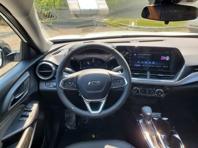 new 2025 Chevrolet Trax car, priced at $24,563