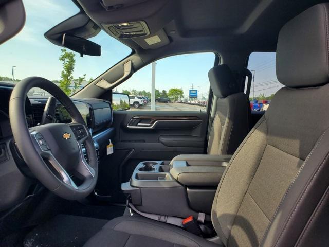 new 2025 Chevrolet Silverado 1500 car, priced at $45,405