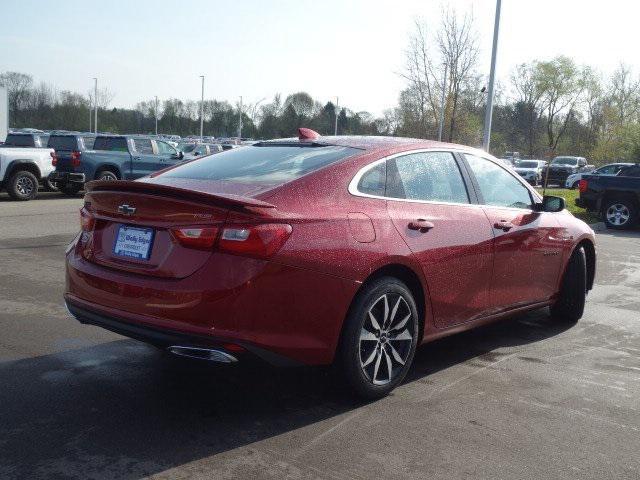 new 2024 Chevrolet Malibu car, priced at $24,357