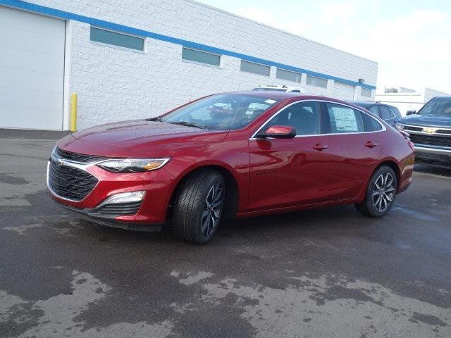 new 2024 Chevrolet Malibu car, priced at $24,357