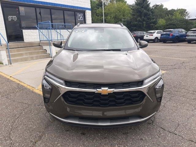 used 2024 Chevrolet Trax car, priced at $21,497