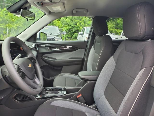 new 2026 Chevrolet TrailBlazer car, priced at $25,612