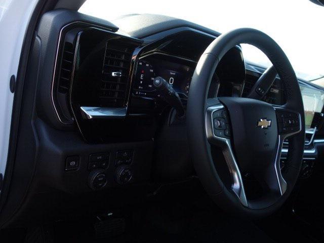 new 2025 Chevrolet Silverado 1500 car, priced at $43,060