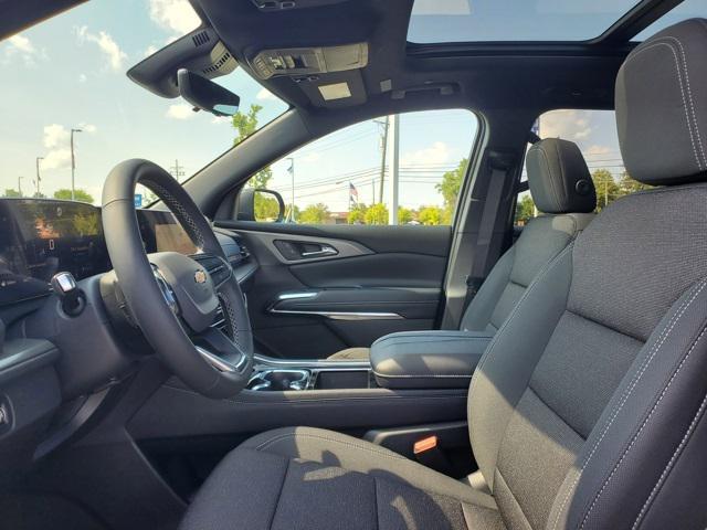 new 2026 Chevrolet Traverse car, priced at $42,905