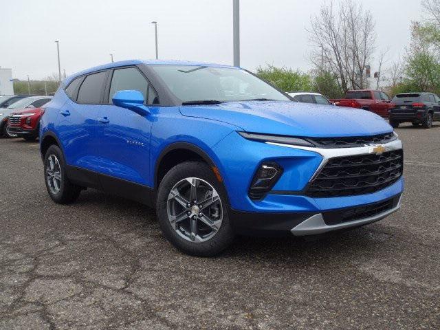 new 2025 Chevrolet Blazer car, priced at $35,872