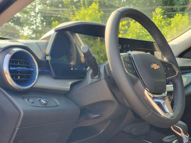 new 2025 Chevrolet Trax car, priced at $23,463