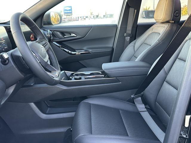 new 2026 Chevrolet Equinox car, priced at $32,415