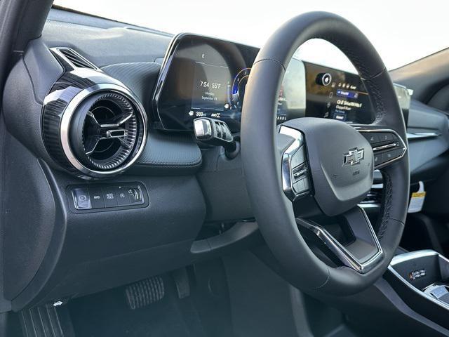 new 2026 Chevrolet Equinox car, priced at $32,415