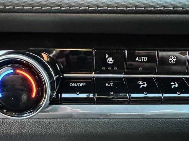 new 2026 Chevrolet Equinox car, priced at $32,415