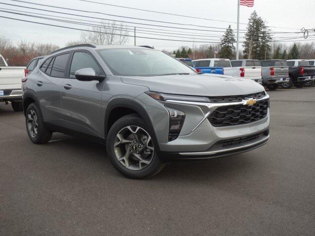 new 2025 Chevrolet Trax car, priced at $23,904