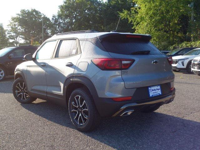 new 2025 Chevrolet TrailBlazer car, priced at $28,890