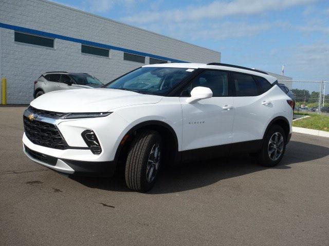 new 2025 Chevrolet Blazer car, priced at $40,910