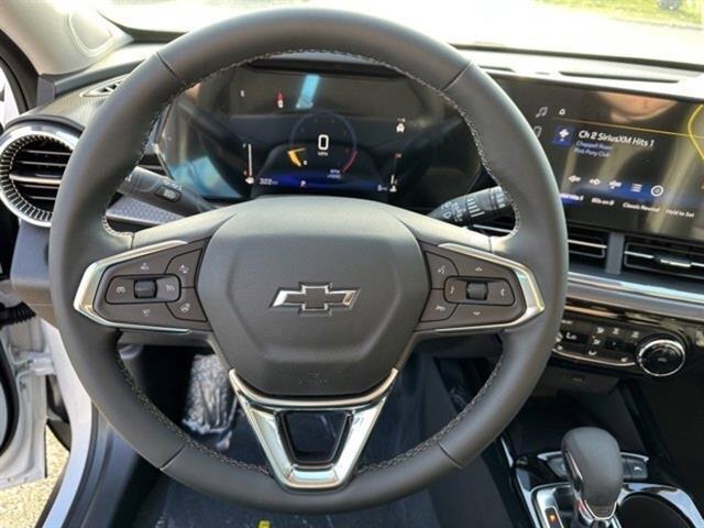 new 2025 Chevrolet Trax car, priced at $25,845