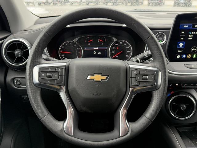 new 2025 Chevrolet Blazer car, priced at $37,261