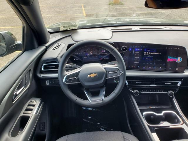 new 2025 Chevrolet Traverse car, priced at $39,006