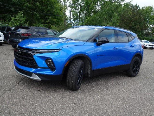 new 2025 Chevrolet Blazer car, priced at $37,090