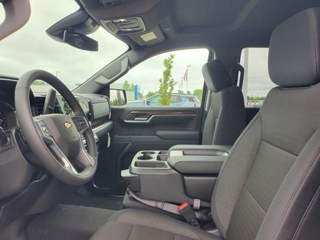 new 2025 Chevrolet Silverado 1500 car, priced at $45,405