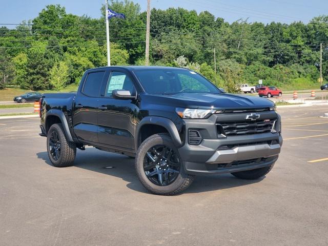 new 2025 Chevrolet Colorado car, priced at $38,617