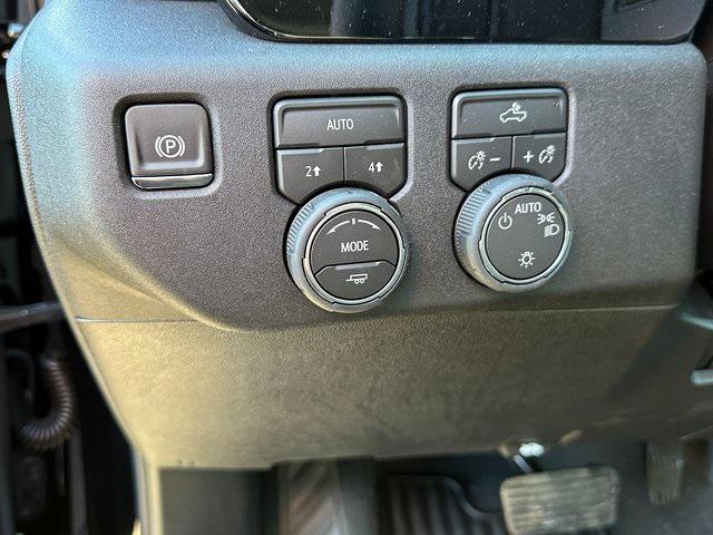 new 2026 Chevrolet Silverado 1500 car, priced at $43,680