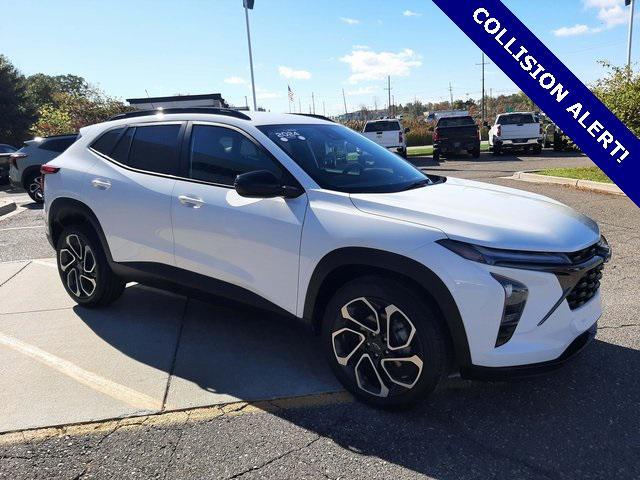 used 2024 Chevrolet Trax car, priced at $20,986