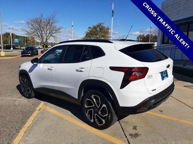 used 2024 Chevrolet Trax car, priced at $20,986