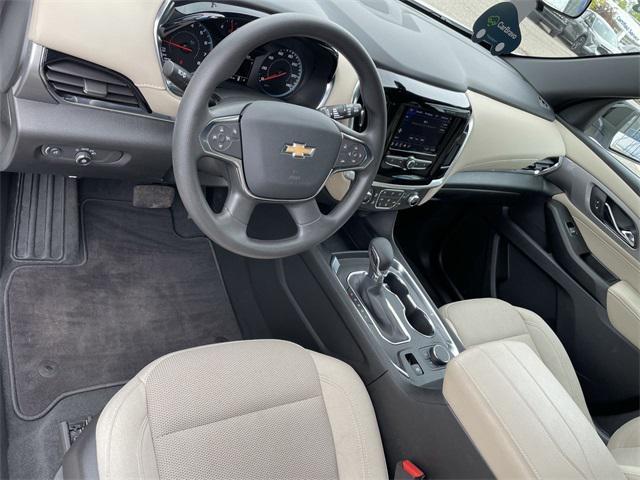 used 2022 Chevrolet Traverse car, priced at $27,929