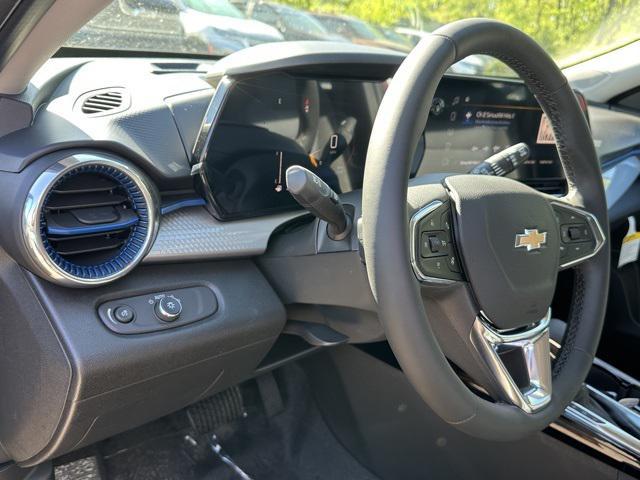 new 2025 Chevrolet Trax car, priced at $23,222