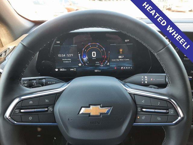 used 2025 Chevrolet Equinox car, priced at $29,985